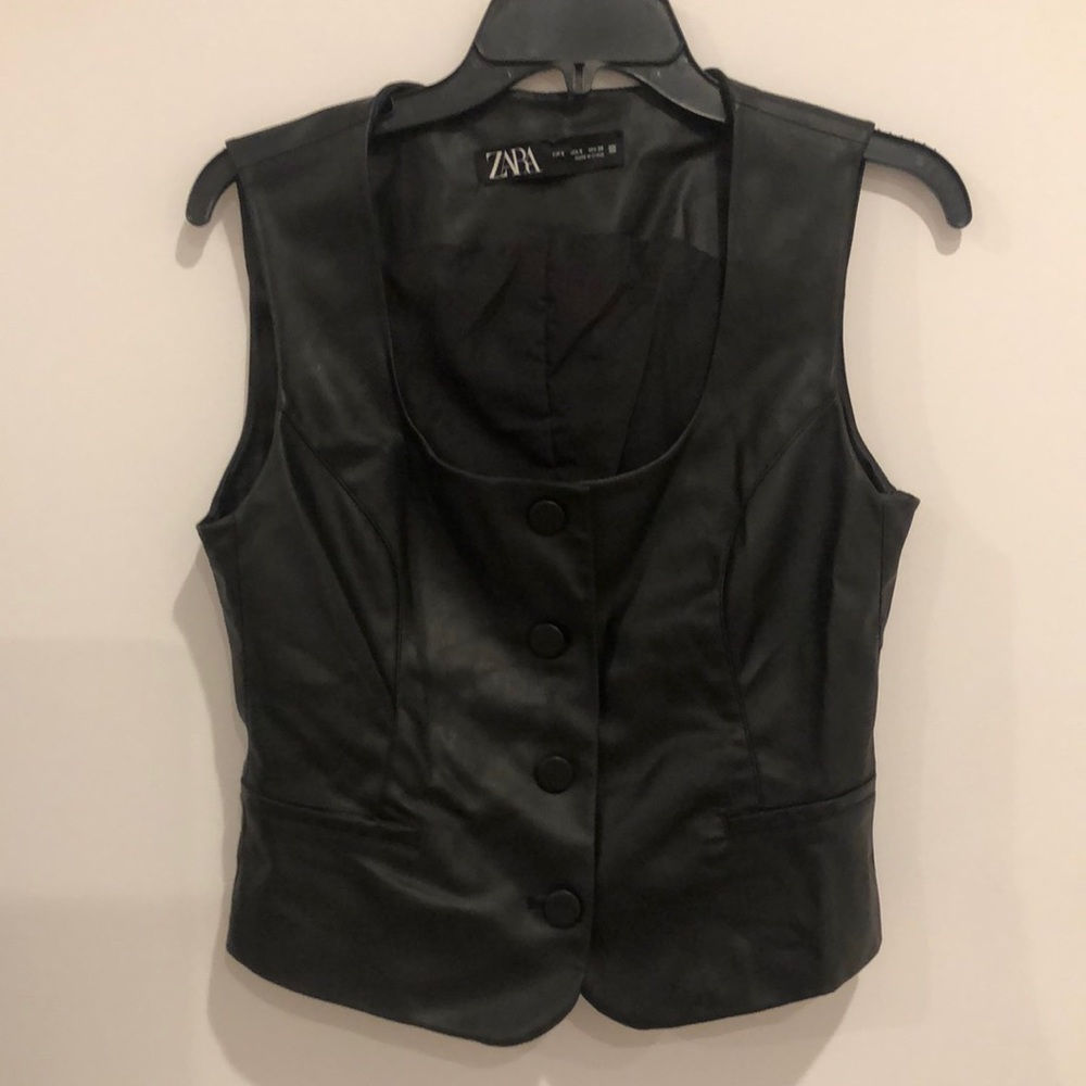 ZARA LEATHER VEST S.
